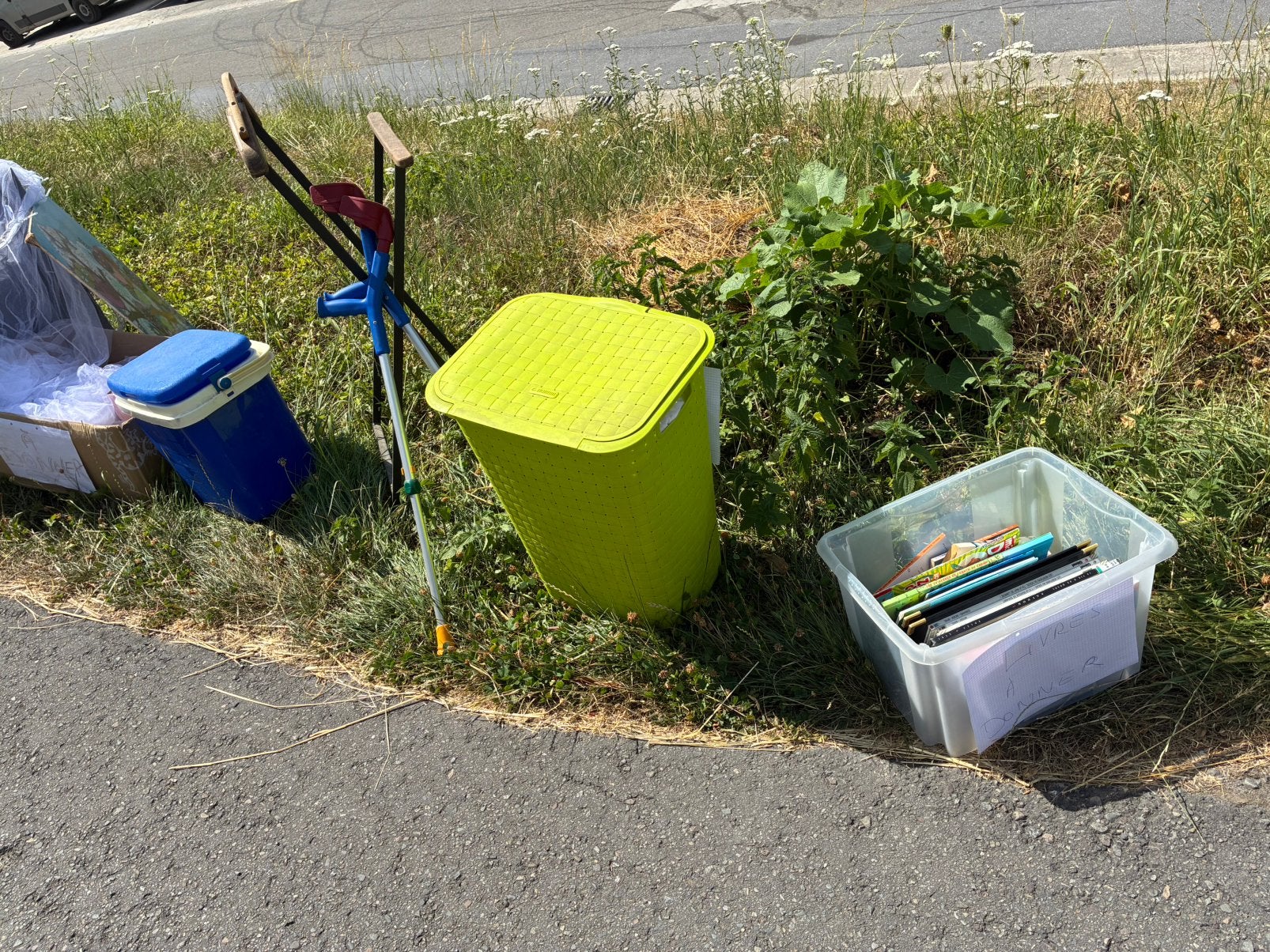 Tout à donner à Agimont Hastière, Diversen, Ophalen, Gebruikt