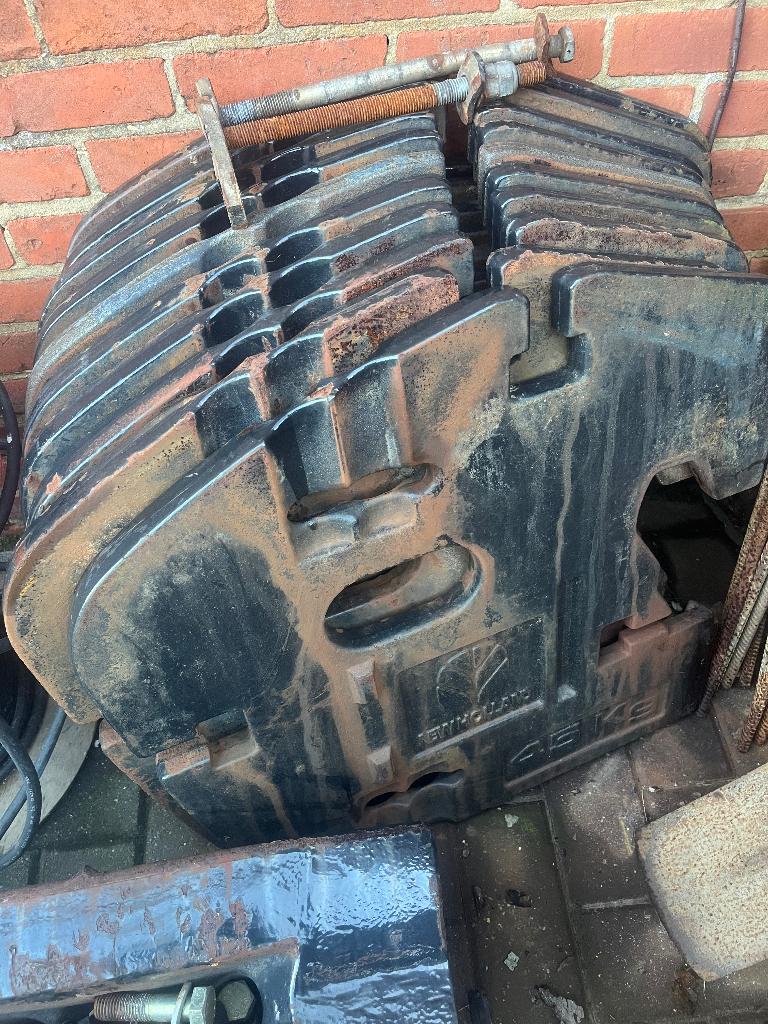 Gewichten new Holland, Ophalen, 80 tot 120 Pk, Gebruikt, Tot 2500