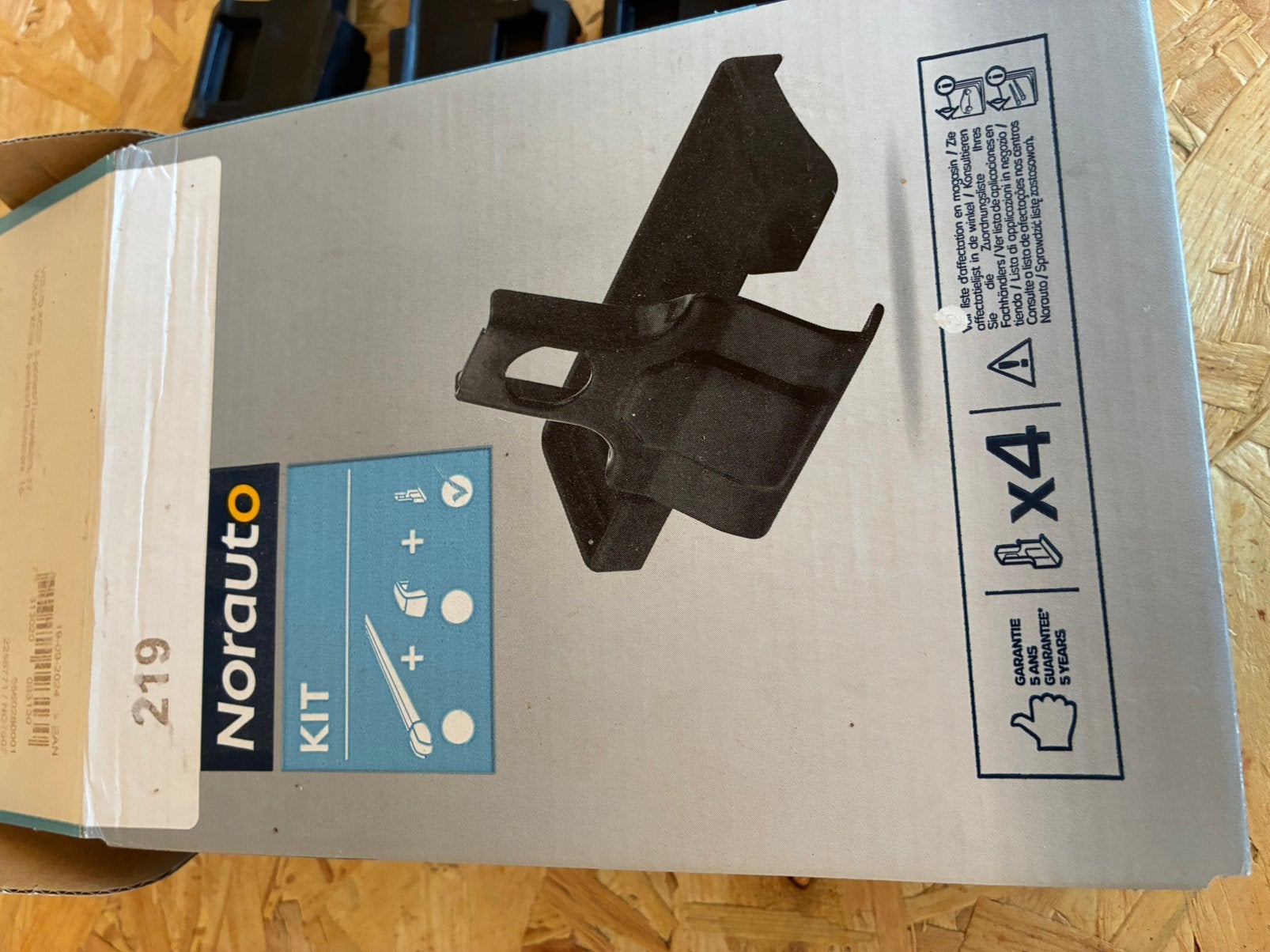 Norauto 219 adapter, Audio, Tv en Foto, Televisiebeugels, Ophalen, Zo goed als nieuw