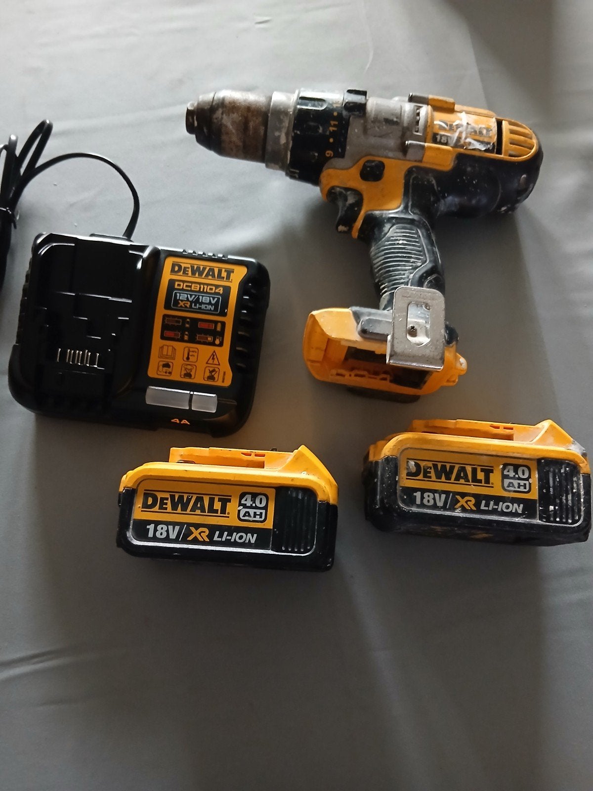 dewalt, Enlèvement