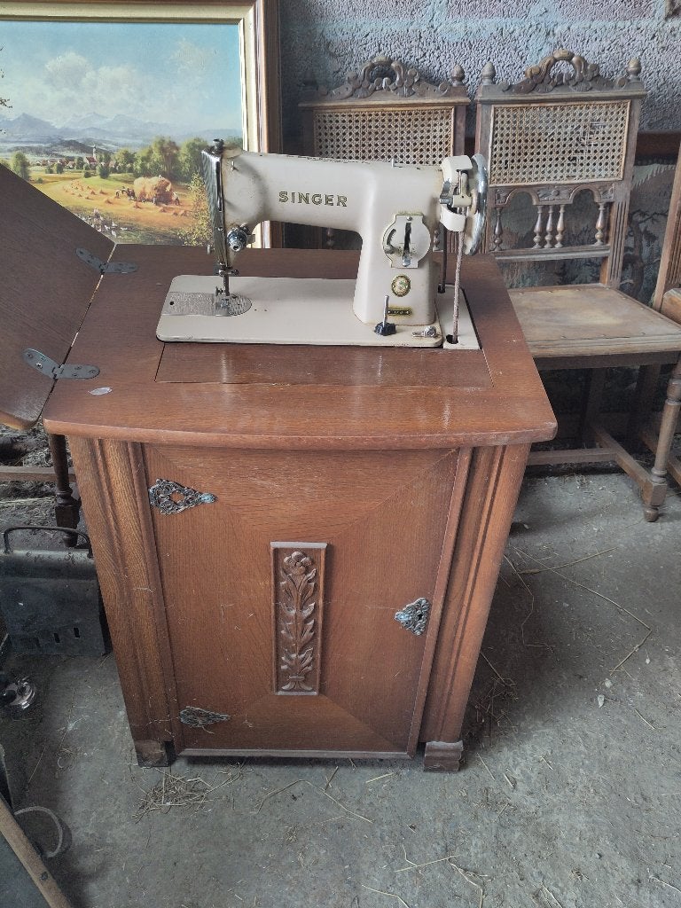 Machine à coudre, Antiquités & Art, Antiquités | Machines à coudre, Enlèvement