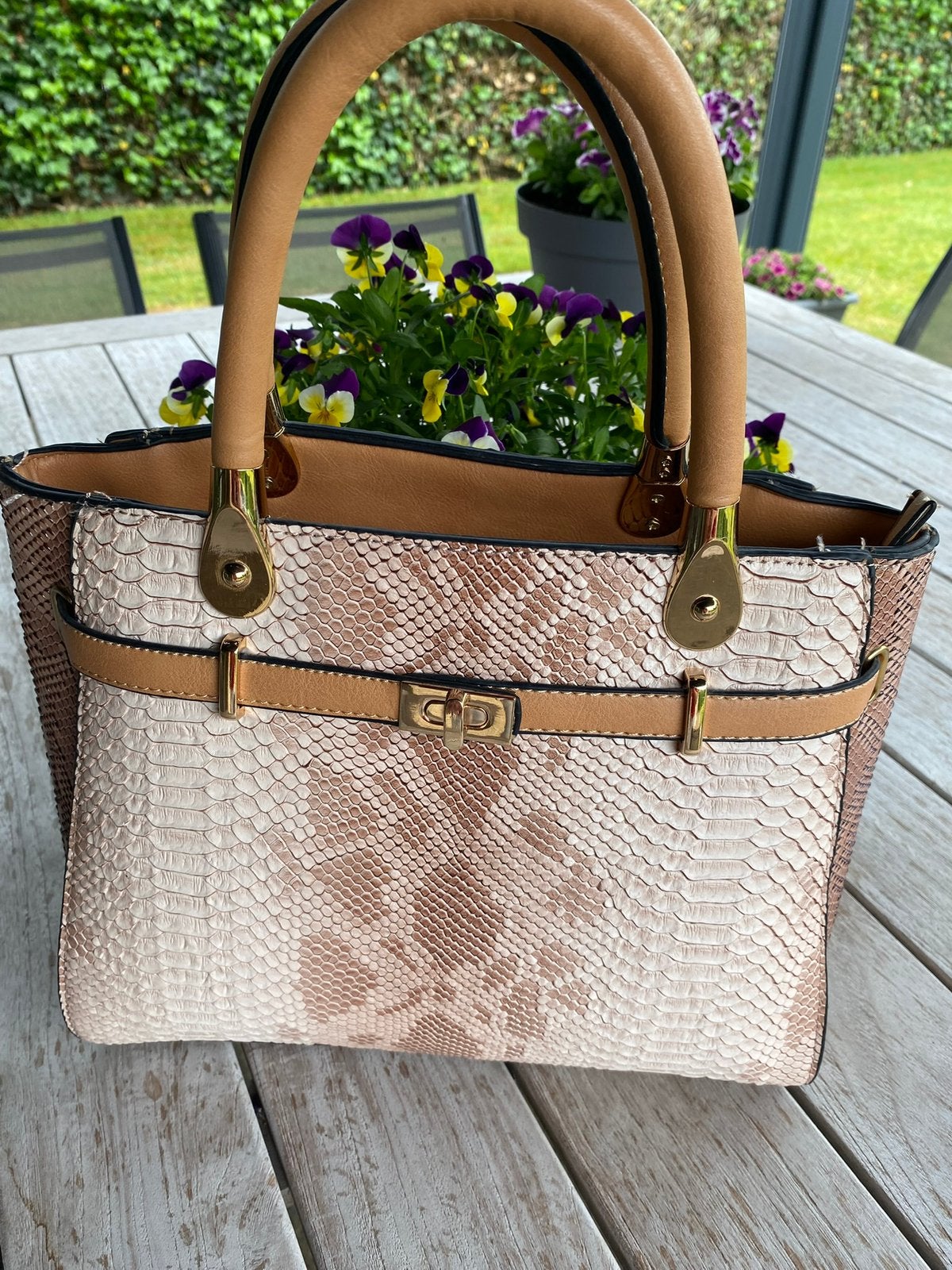 Nieuwe handtas , heel mooie tas, Ophalen of Verzenden, Nieuw, Beige, Handtas
