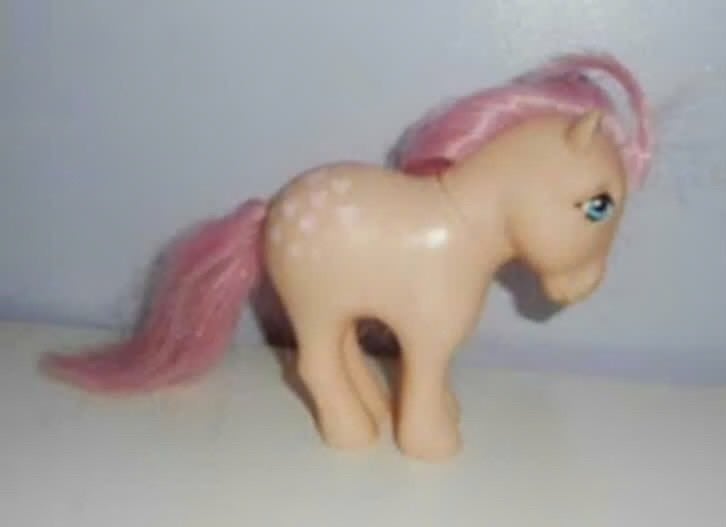 de G1 (Generation 1) My Little Pony genaamd Peachy 1982, Enfants & Bébés, Enlèvement ou Envoi, Utilisé