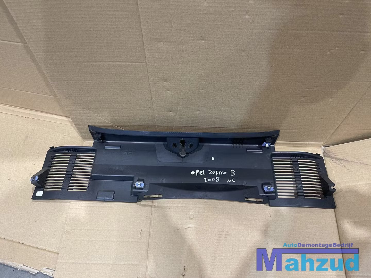OPEL ZAFIRA B achterklep afdekkap afdek kap 2005+, Opel Automobile GmbH, Opel, Bahnhofsplatz 1
65423  Russelsheim am Main, DE