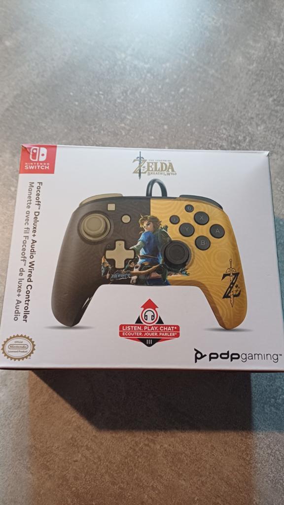 NINTENDO Switch manette ZELDA, Consoles de jeu & Jeux vidéo, Consoles de jeu | Nintendo Switch, Enlèvement