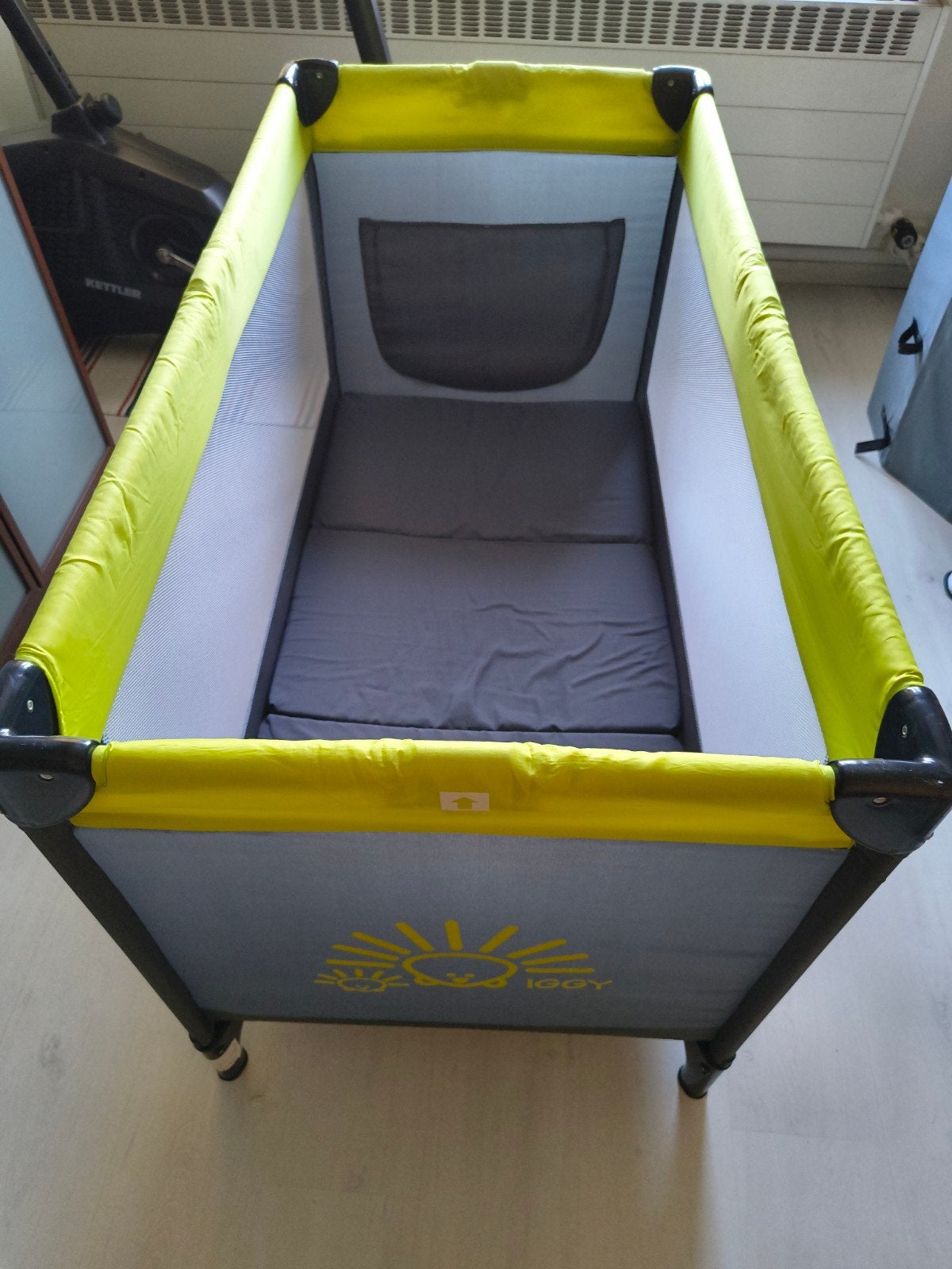 babyplooibed Iggy, Ophalen, Zo goed als nieuw, Minder dan 140 cm, Matras