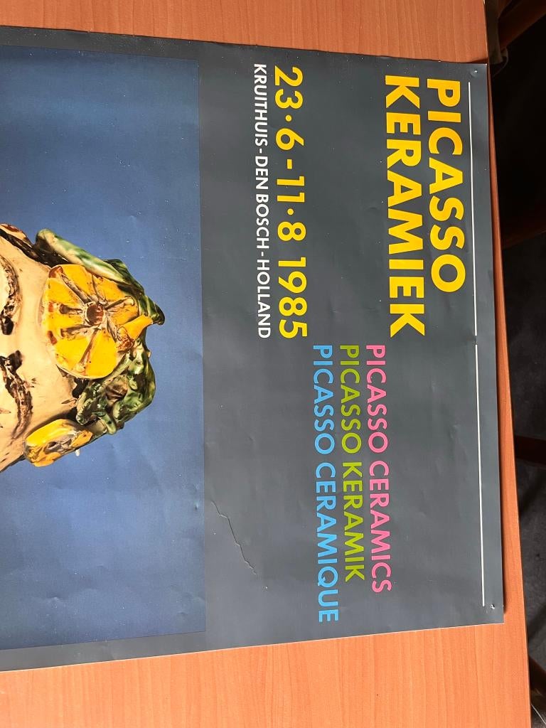 Poster Picasso Keramiek 1985, Verzamelen, Deurposter of groter, Ophalen of Verzenden, Reclame, Rechthoekig Staand
