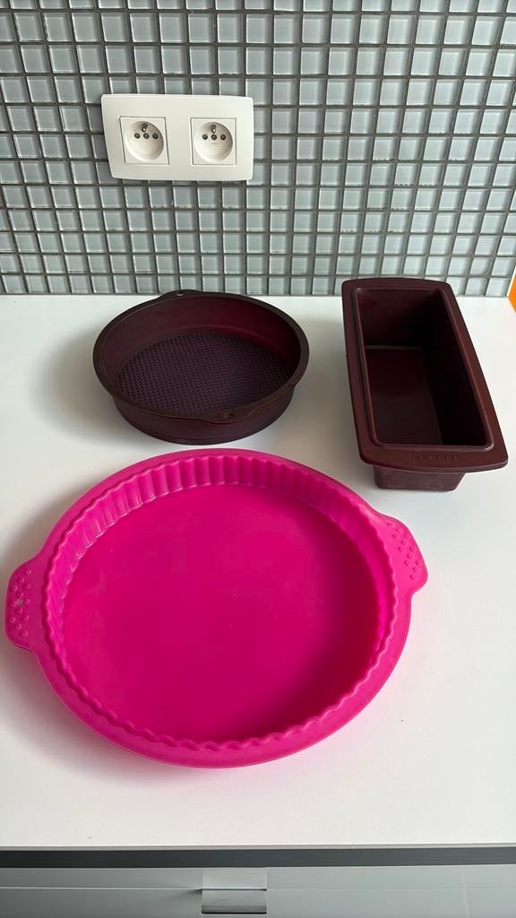 Moules à gâteau silicone, Enlèvement ou Envoi, Utilisé, Récipient ou Bol