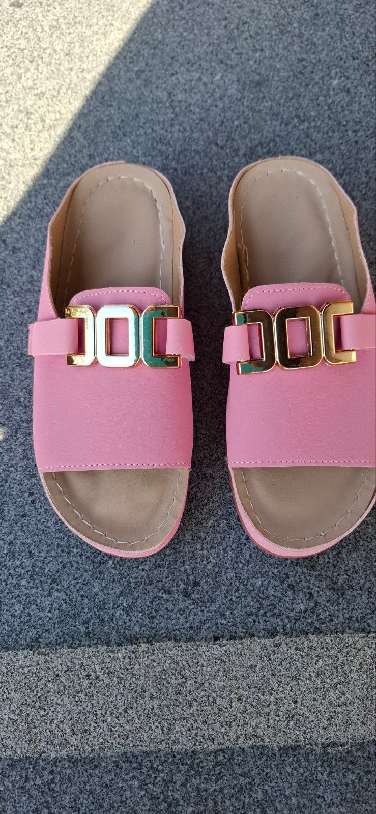 nieuwe rose sloffen , maat een kleine 37, Kinderen en Baby's, Babykleding | Schoentjes en Sokjes, Ophalen