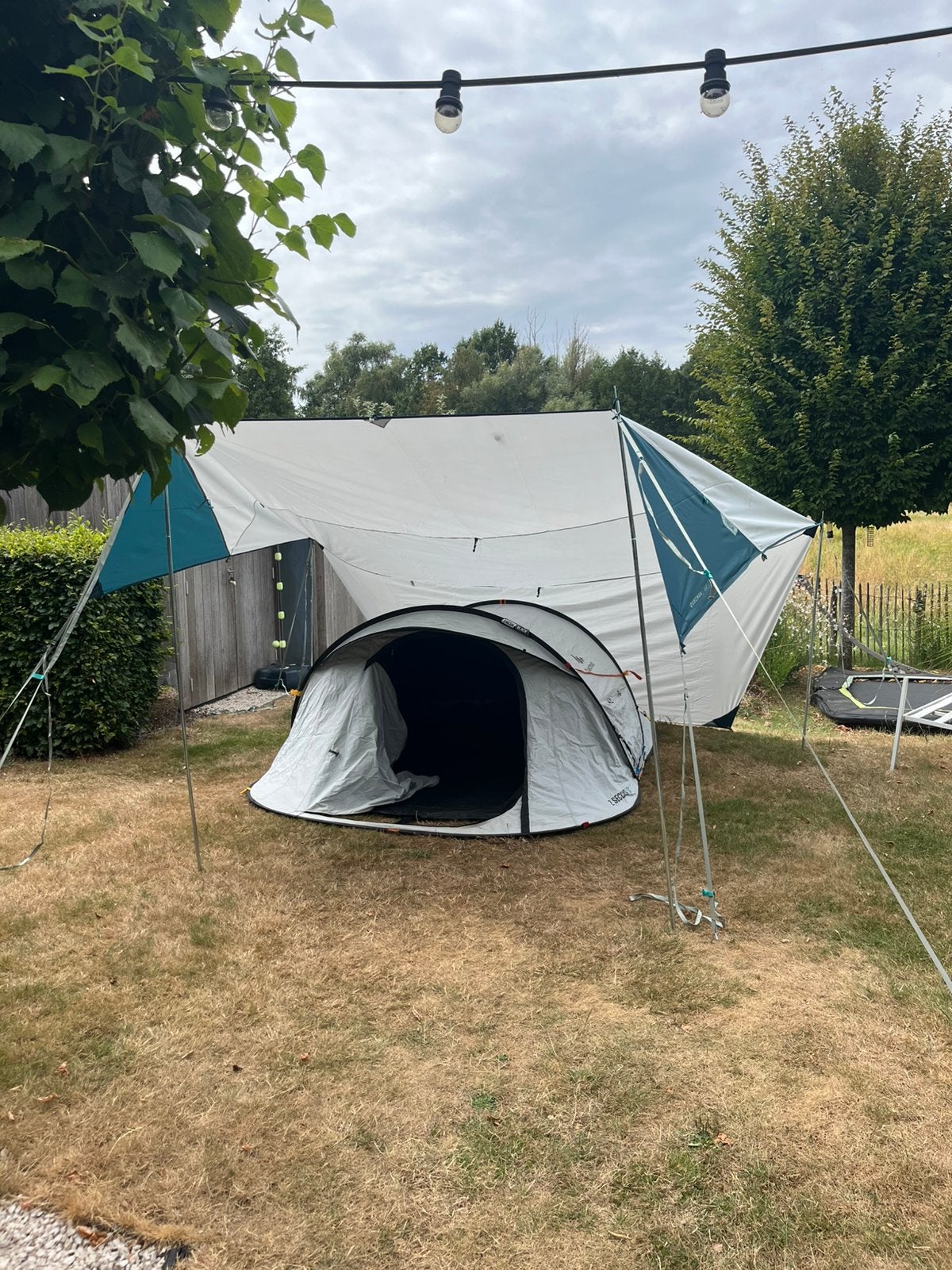 Shelter/tarp decathlon, Caravans en Kamperen, Ophalen, Zo goed als nieuw
