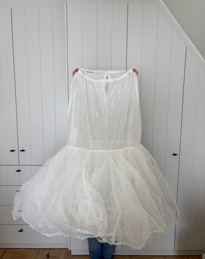 Hoepelrok voor onder bruidsjurk, Ophalen, Gedragen, Wit, Accessoires