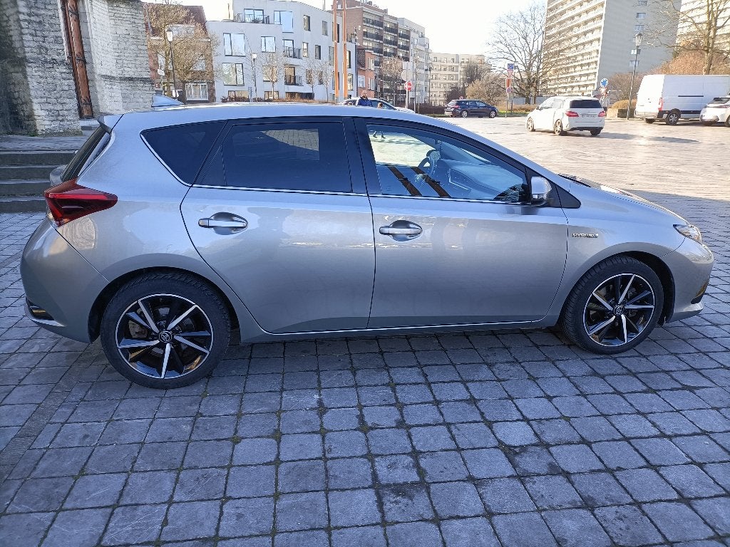 Toyota Auris essence/hybride 2019 automatique, Autos, Achat, Euro 6, 5 portes, Automatique