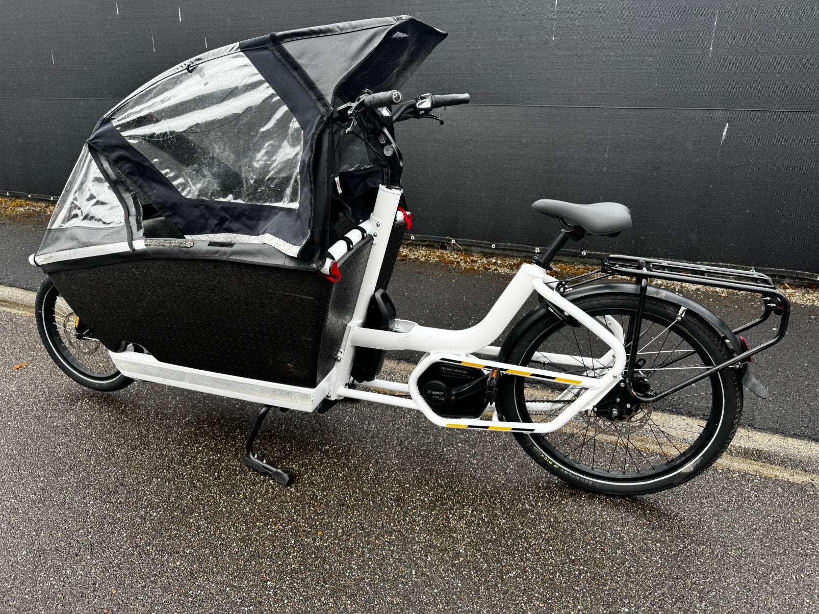 Urban arrow Performance line 2021 met regenhuif, Enlèvement, Comme neuf