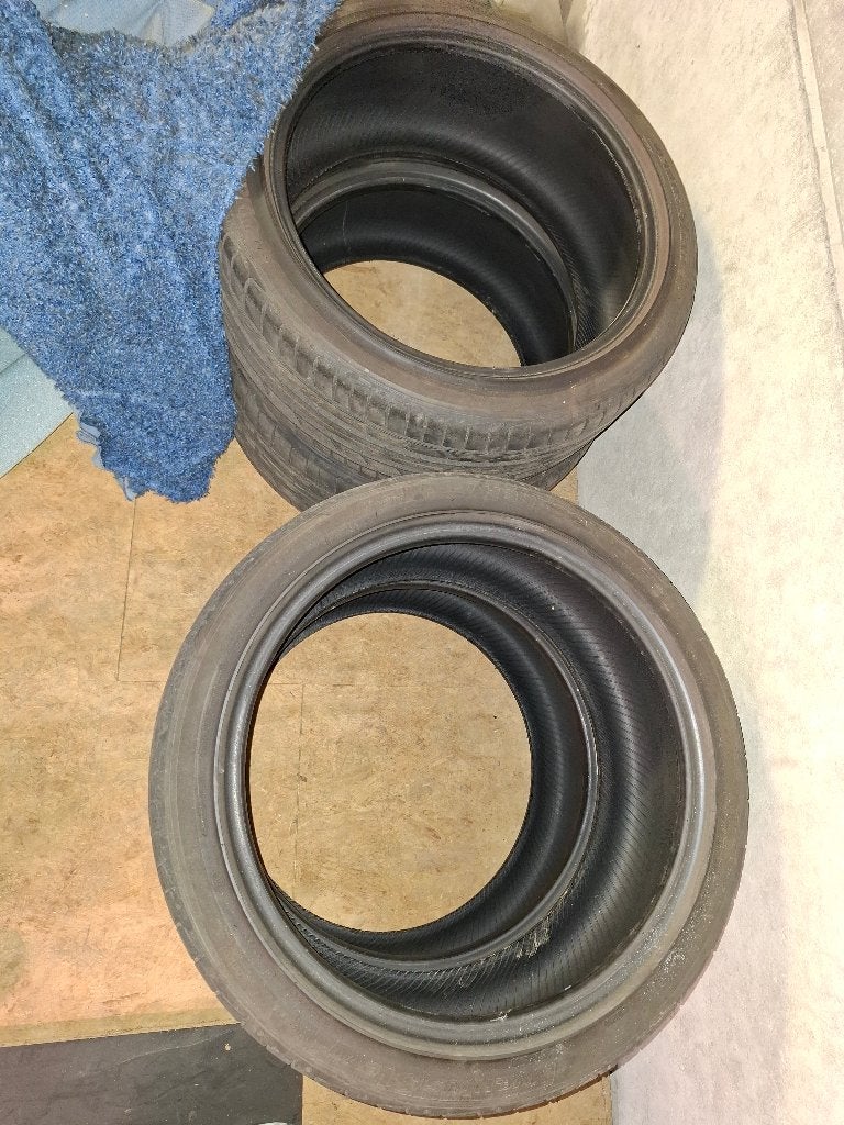 Zomerbanden 235/40 R19 HANKOOK EVO2, Auto-onderdelen, Banden en Velgen, Gebruikt, 235 mm, Band(en), Personenwagen