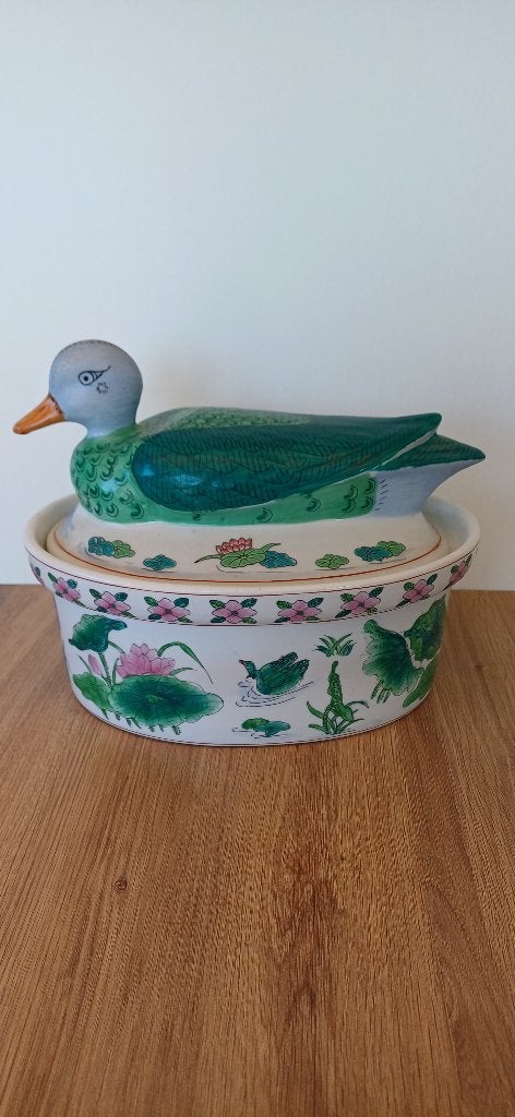 Vintage Chinese soepterrine in de vorm van een eend, Porselein of Keramiek, Schaal, Ophalen of Verzenden, Zo goed als nieuw