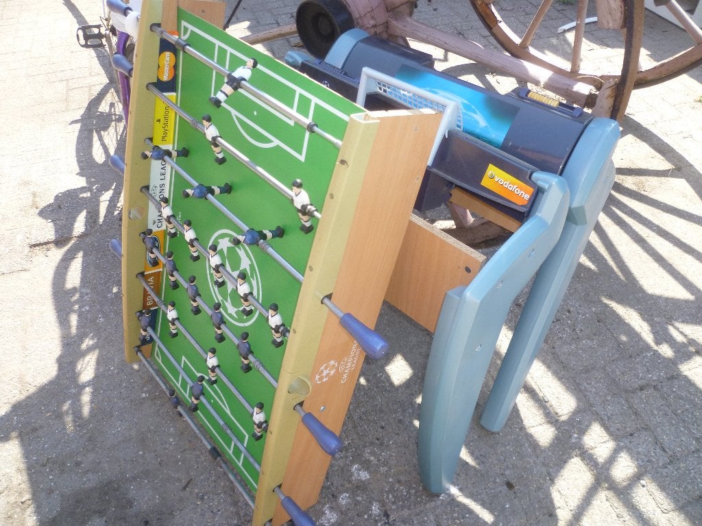 KINDER VOETBALSPEL, Ophalen