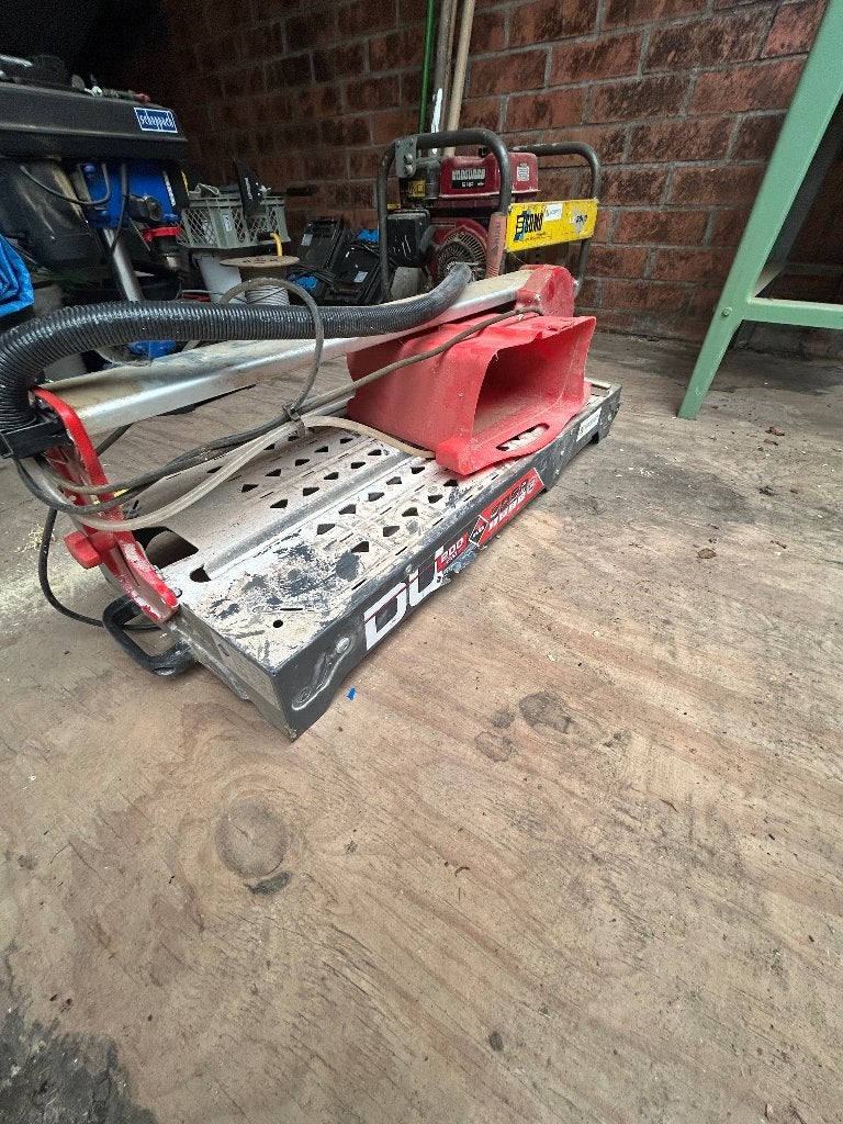 Rubi DU 200 EVO Tegelzaagmachine, Ophalen, Zo goed als nieuw
