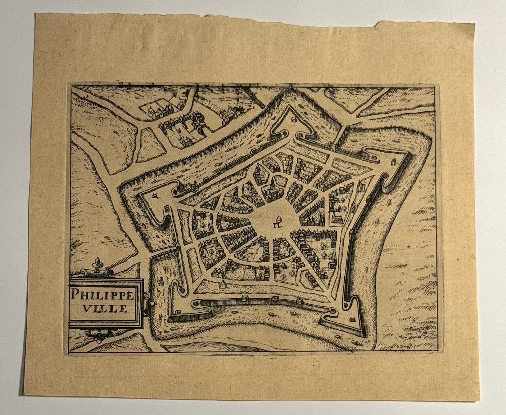 Carte du XVIIe siècle de Philippeville Guicciardini, Antiquités & Art, Enlèvement ou Envoi, Cartographie, Gravure, 13 cm