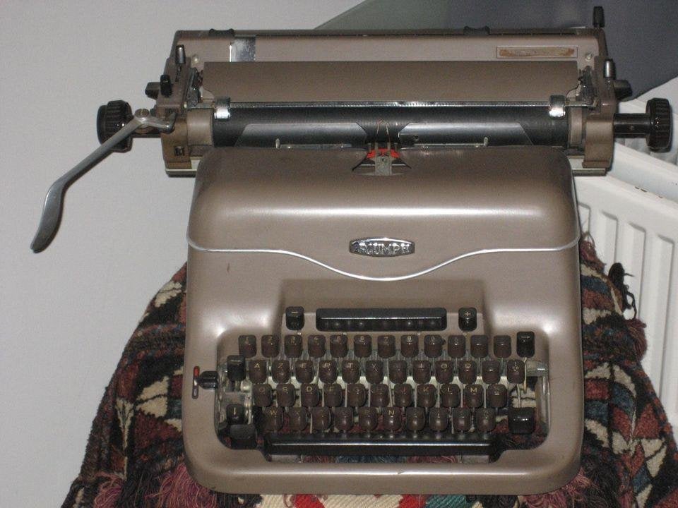 Mooie oude Duitse typemachine (Triumph), Divers, Enlèvement