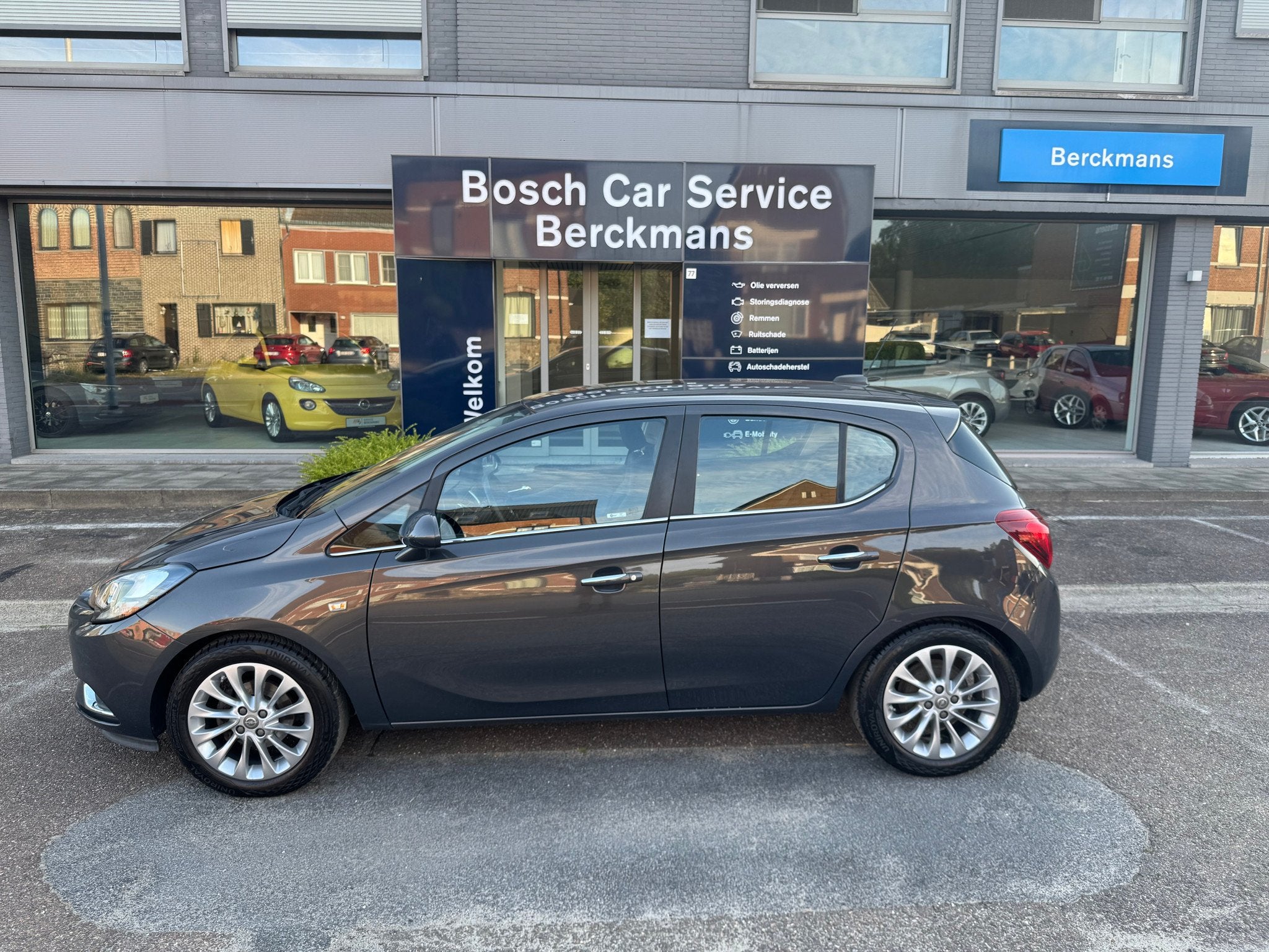 Opel Corsa Cosmo 1.4 benzine + zetel- en stuurverwarming, Autos, Argent ou Gris, Achat, 90 ch, Euro 6