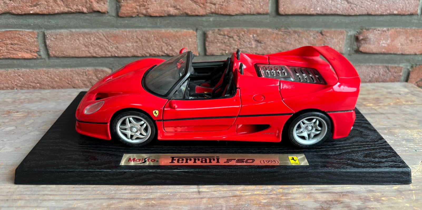 Maisto Special Edition Ferrari F50 (1995) - 1:18 - met doos, Ophalen of Verzenden, Zo goed als nieuw, Auto, Maisto