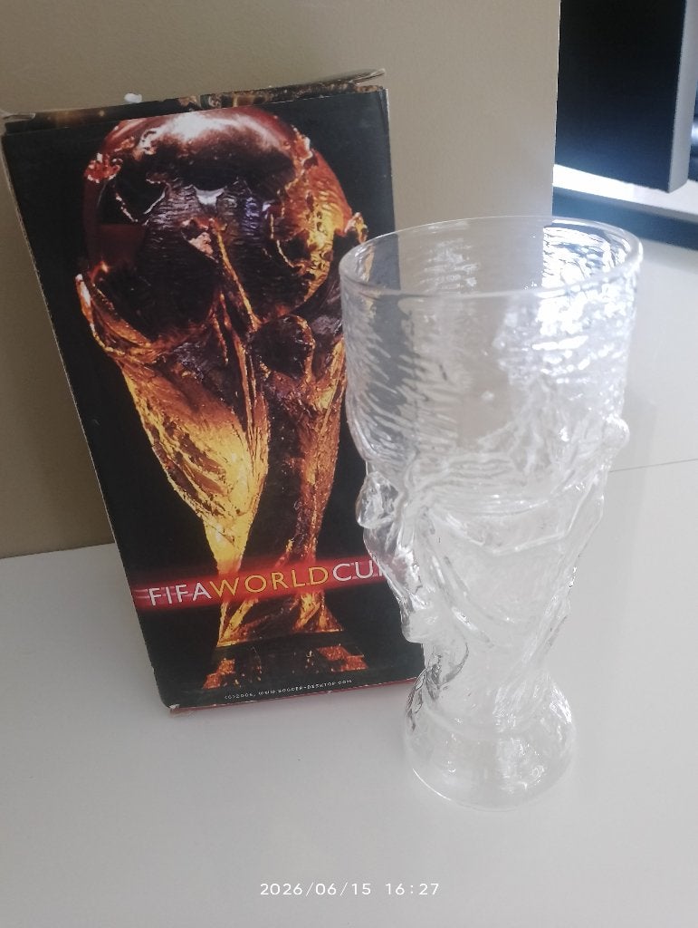 TROPHÉE DE LA COUPE DU MONDE DE LA FIVERRE À BIÈRE,,FOOTBALL, Enlèvement ou Envoi, Neuf, Autres types