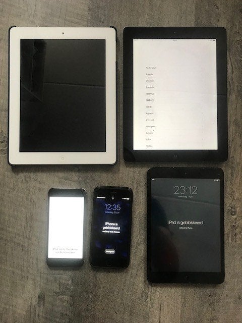 Partij Apple iPads + iPhone 7 – voor onderdelen / reparatie, Télécoms, Téléphonie mobile | Apple iPhone, Avec simlock (verrouillage SIM)