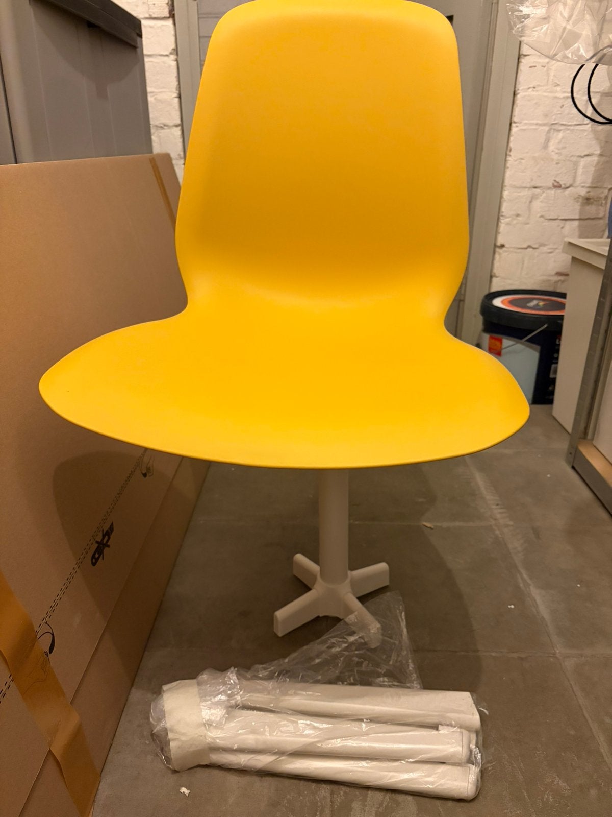 Chaise pivotante Ikea, Maison & Meubles, Enlèvement, Comme neuf, Jaune, Chaise de bureau
