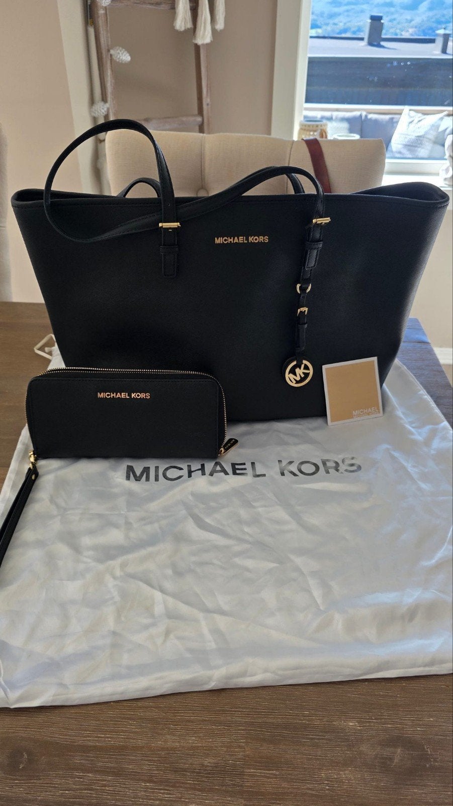 Michael Kors tas met portemonnee, Handtassen en Accessoires, Tassen | Damestassen, Verzenden
