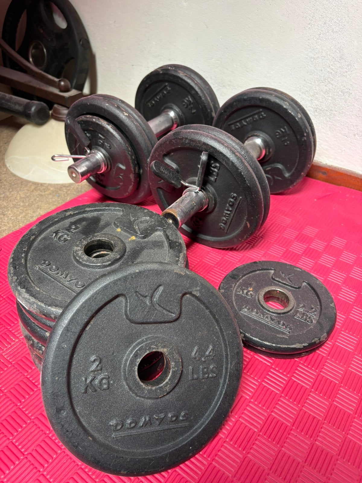 Dumbbell set met halterschijven - Domyos -34KG, Sports & Fitness, Équipement de fitness, Enlèvement, Utilisé, Haltère