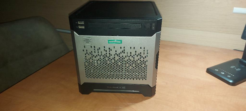 Micro serveur HP Proliant Gen8, Informatique & Logiciels, Enlèvement ou Envoi, Utilisé, 8 GB, 2 à 3 Ghz