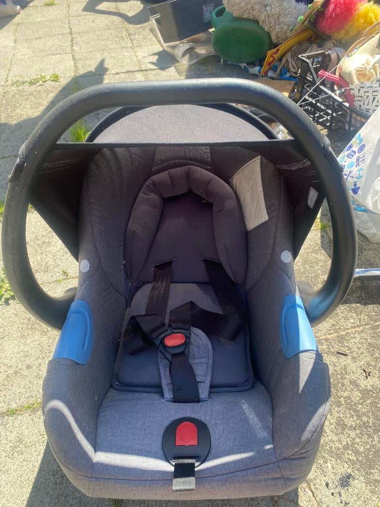 Kinderkraft Mink Autostoeltje (Groep 0+) – Grijs Melange, Kinderen en Baby's, Autostoeltjes, Zo goed als nieuw, Autogordel, Ophalen