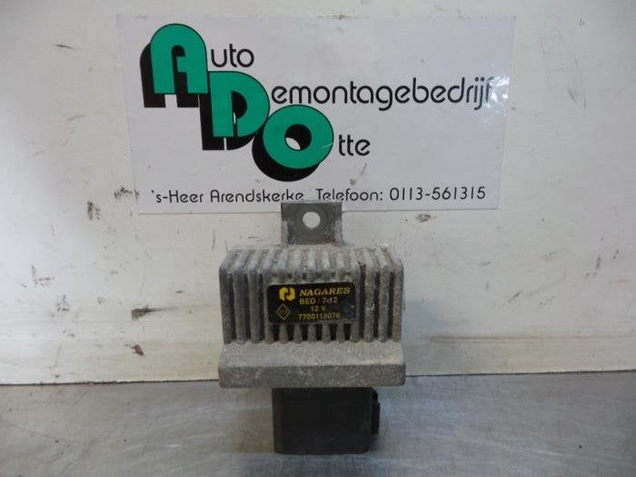 Relais préchauffage d'un Opel Vivaro (Vivaro 01-), -, Opel, 3 mois de garantie, Utilisé