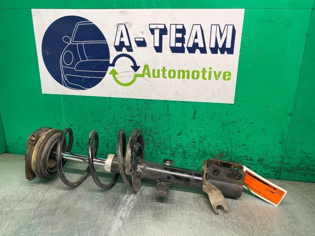 AMORTISSEUR OU ABSORBEUR DE CHOC AVANT GAUCHE Renault, Renault, Utilisé, Peter-Huppertz-Straße 5
51063  Köln, DE, Dialog.deutschland@renault.de