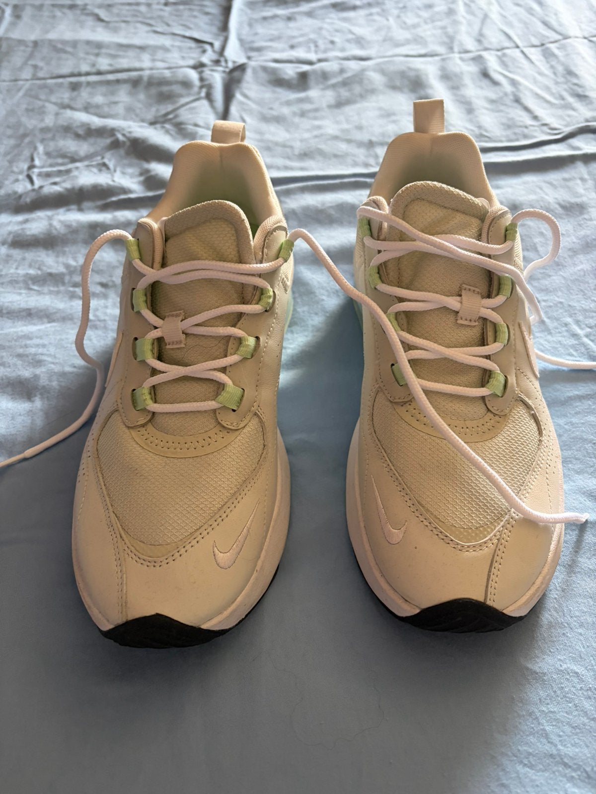 Nike schoenen maat 41 mint groen, Ophalen, Zo goed als nieuw, Overige typen