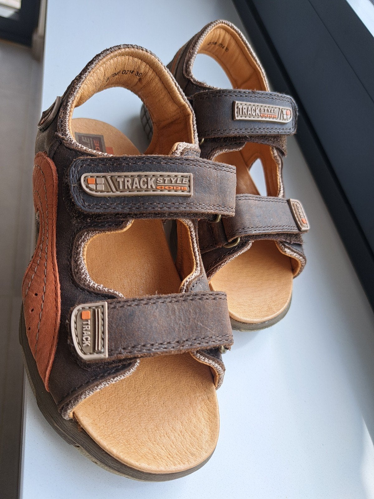 Chaussures pour enfants, Enfants & Bébés, Enlèvement