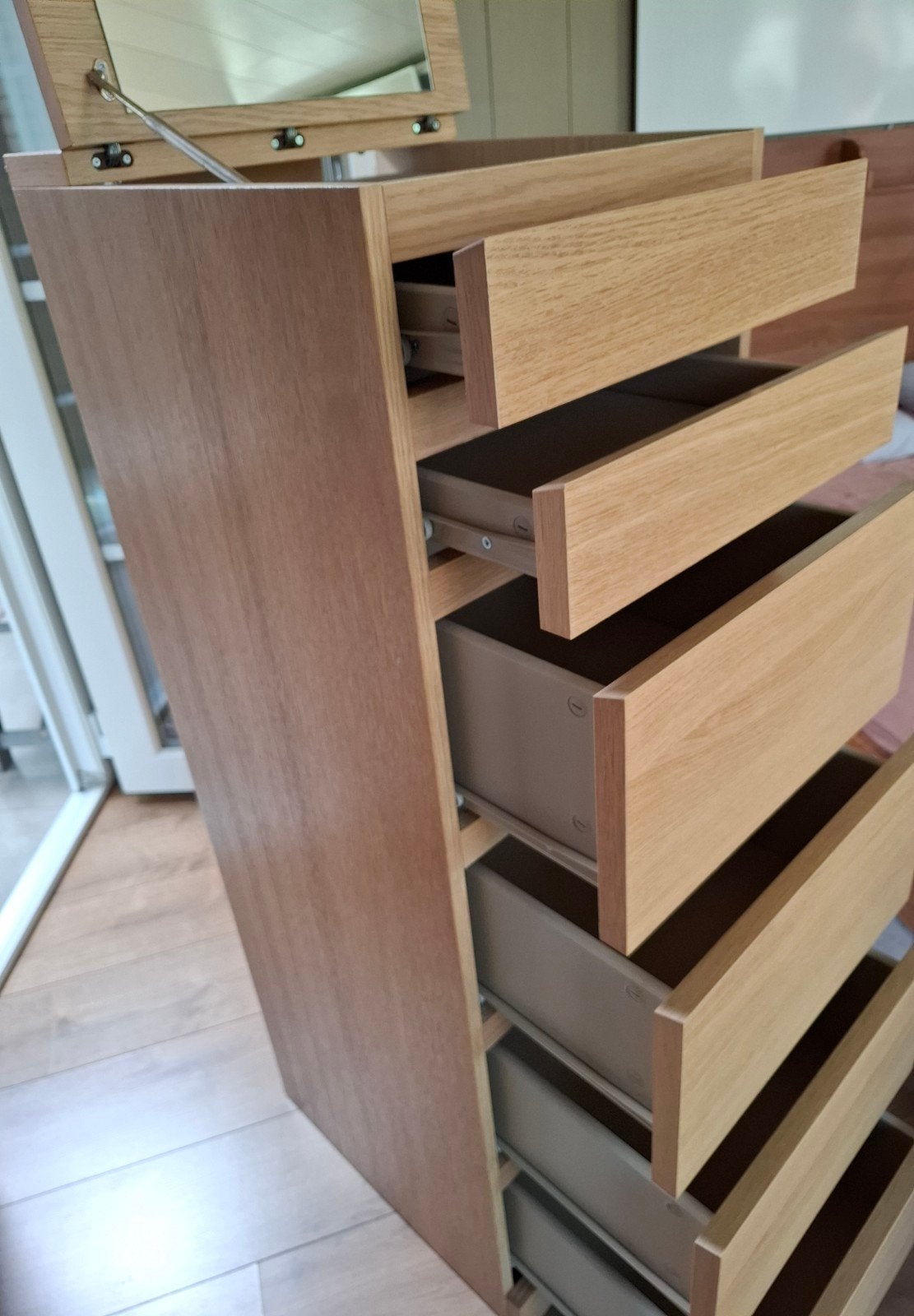 Ladenkast Ikea met juwelenberging/spiegel. Ophalen Bulskamp., Huis en Inrichting, Ophalen