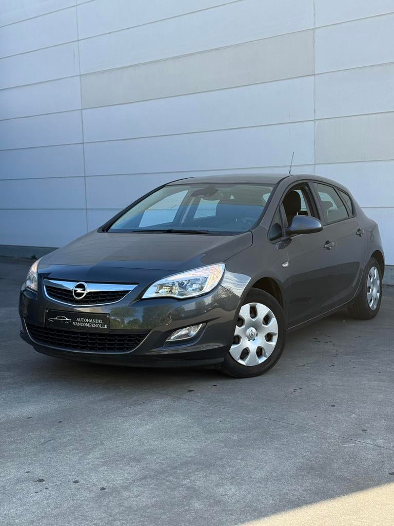 Opel Astra 1.4i 2010 /Airco/Cruise/, Auto's, Opel, Euro 5, Bedrijf, Astra, Centrale vergrendeling