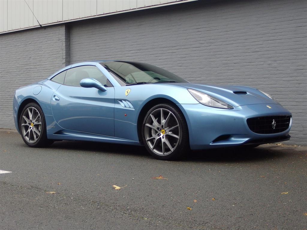 Ferrari California 2010 Perfect en goed onderhouden BTW Auto, Auto's, Ferrari, Automaat, Parkeersensor, Blauw, Bedrijf