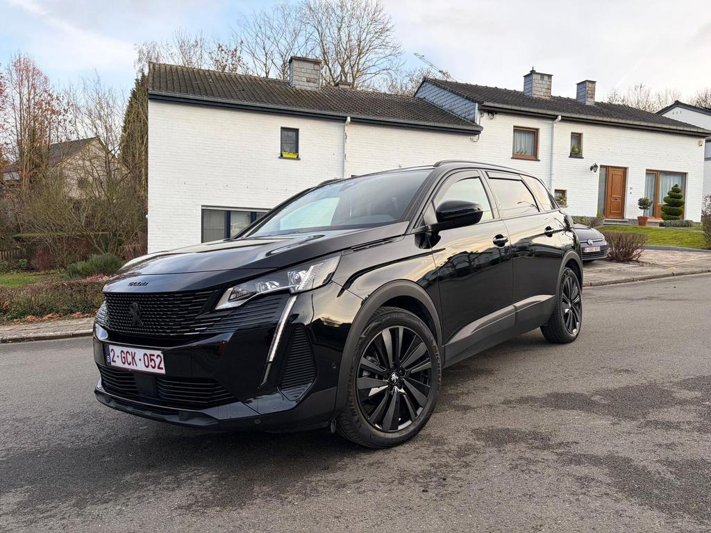 Peugeot 5008 1.5 hdi blackpack, Auto's, Automaat, Zwart, Diesel, 5 deurs