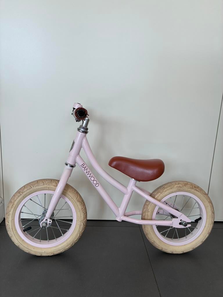 Loopfiets Banwood First Go lichtroze, Kinderen en Baby's, Ophalen, Gebruikt, Loopfiets