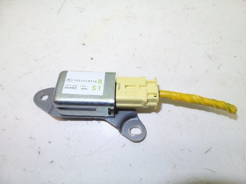 CAPTEUR AIRBAG Subaru Forester (SG) (|98235SA040|), Utilisé, Subaru