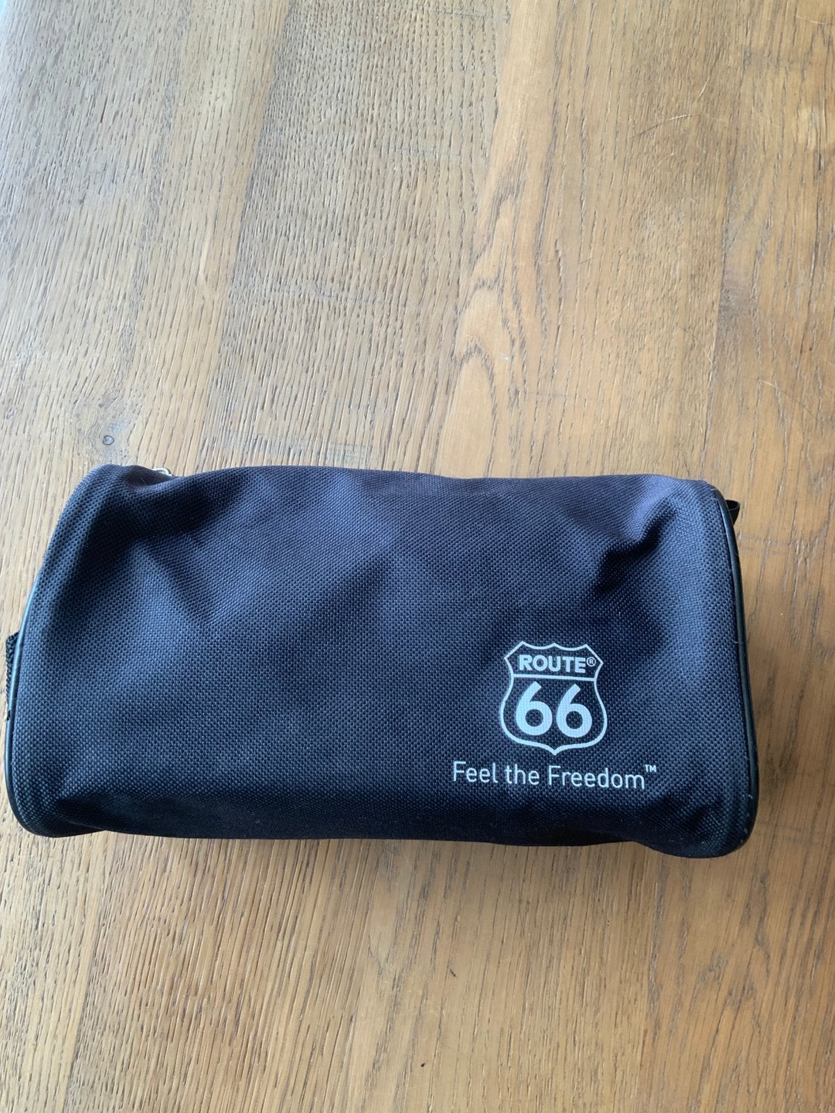 Route 66 Feel the freedom toilet tasje, Bijoux, Sacs & Beauté, Enlèvement ou Envoi, Comme neuf, Noir, Homme ou Femme