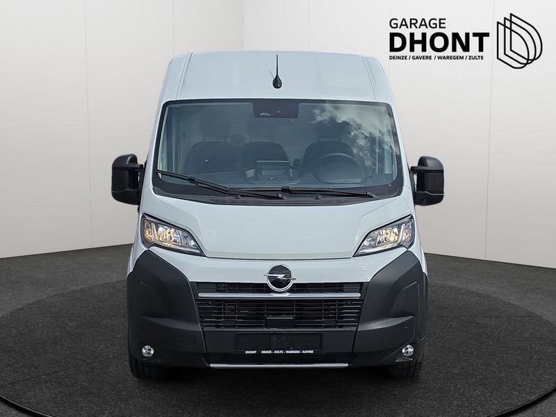 Opel Movano, Auto's, Voorwielaandrijving, Stof, Wit, Bedrijf