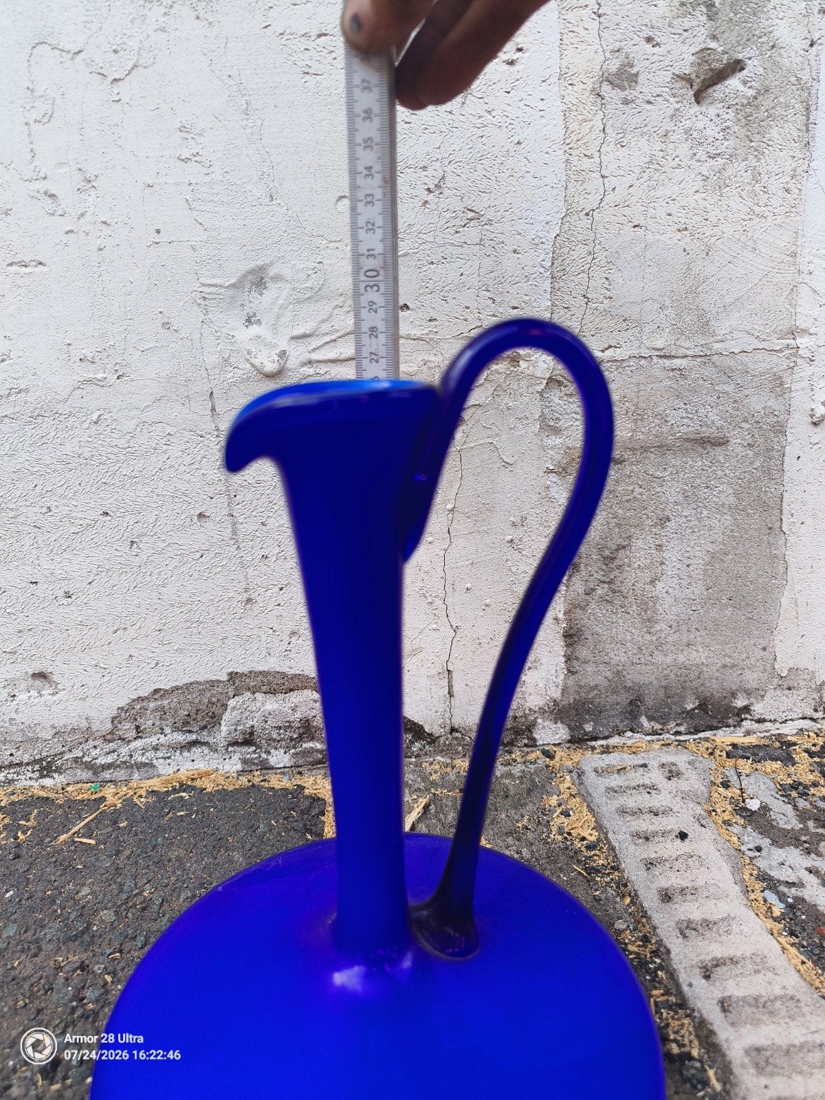 vase ancien bleu cobalt soufflé à la main, Enlèvement, Utilisé, Convient pour fleurs séchées, Bleu