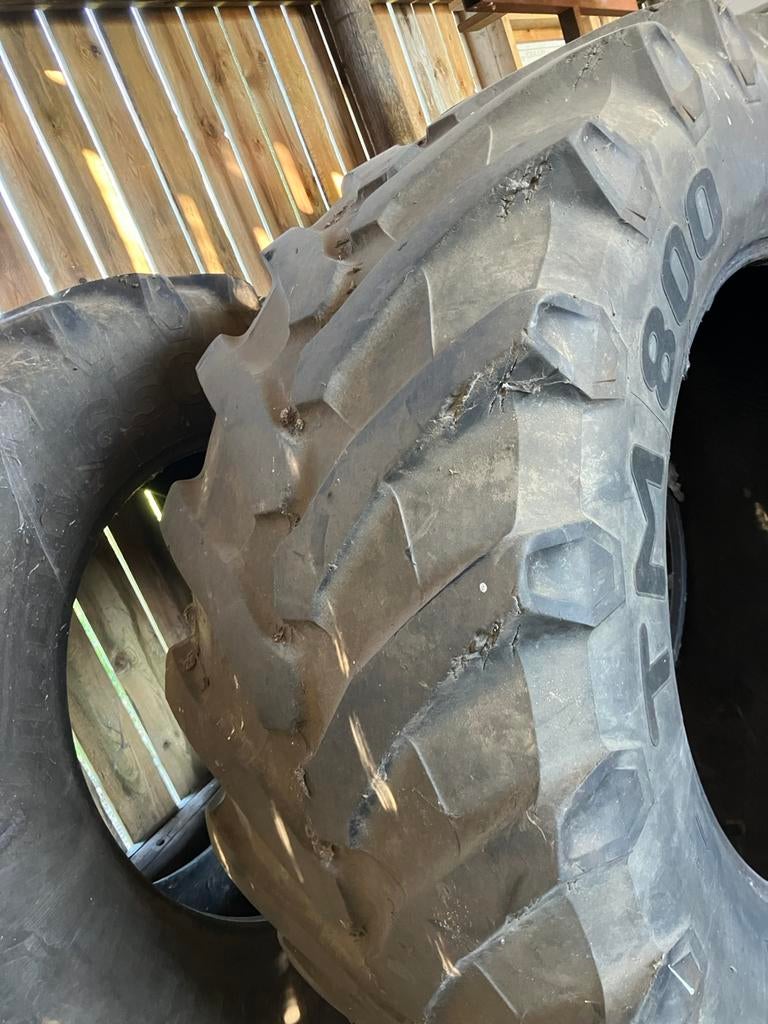 Tractorbanden 650/65R38, Zakelijke goederen, Ophalen