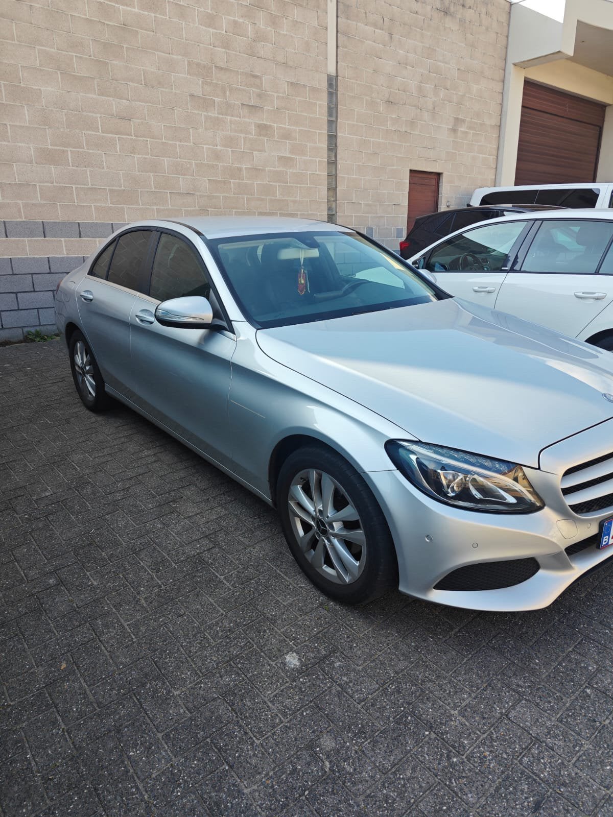 Mercedes C180, Bluetooth, Zwart, Leder, 5 deurs