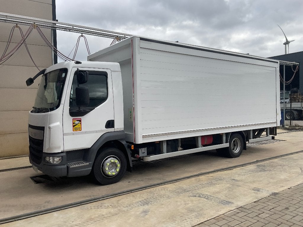 Vrachtwagen, Auto's, Automaat, Euro 6, Wit, Bedrijf
