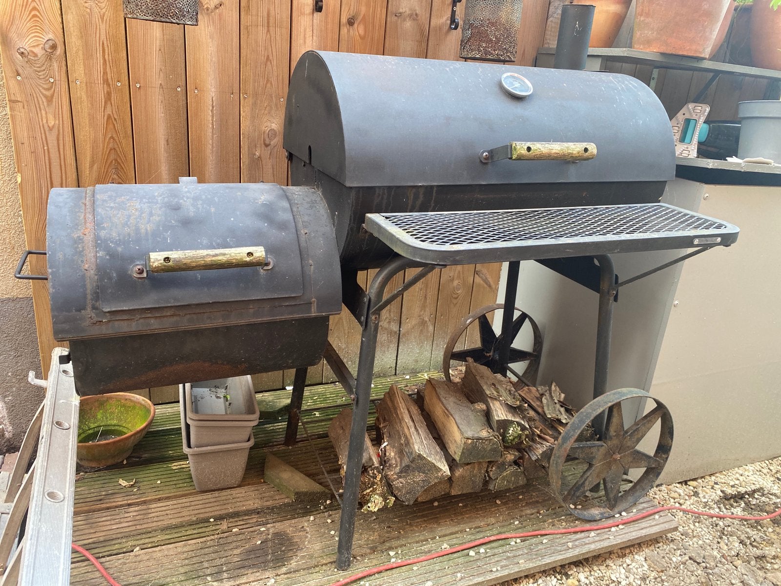 Zware Smoker barbecue in gietijzer, Jardin & Terrasse, Barbecues au charbon de bois, Enlèvement, Utilisé