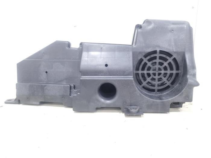 Caisson de graves d'un Audi A6, -, 3 mois de garantie, Audi, Utilisé